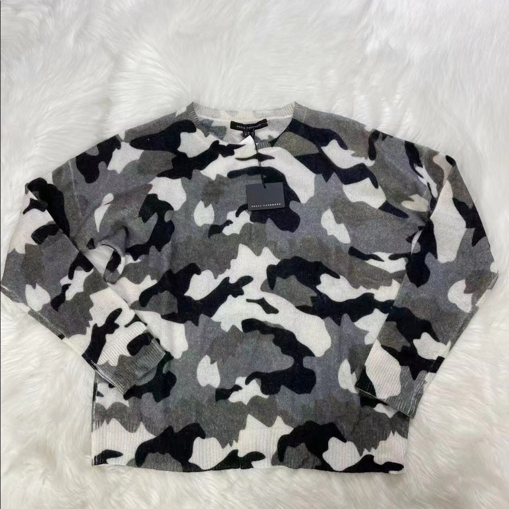 NWT Skull Cashmere Camo Army Print Scope Neck Sweater 100% Cashmere Size S